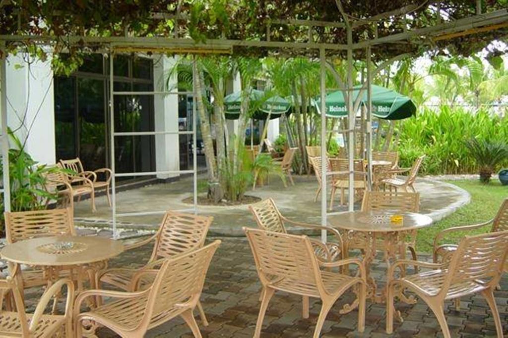 芭堤雅乡村俱乐部酒店 盘蓬 外观 照片